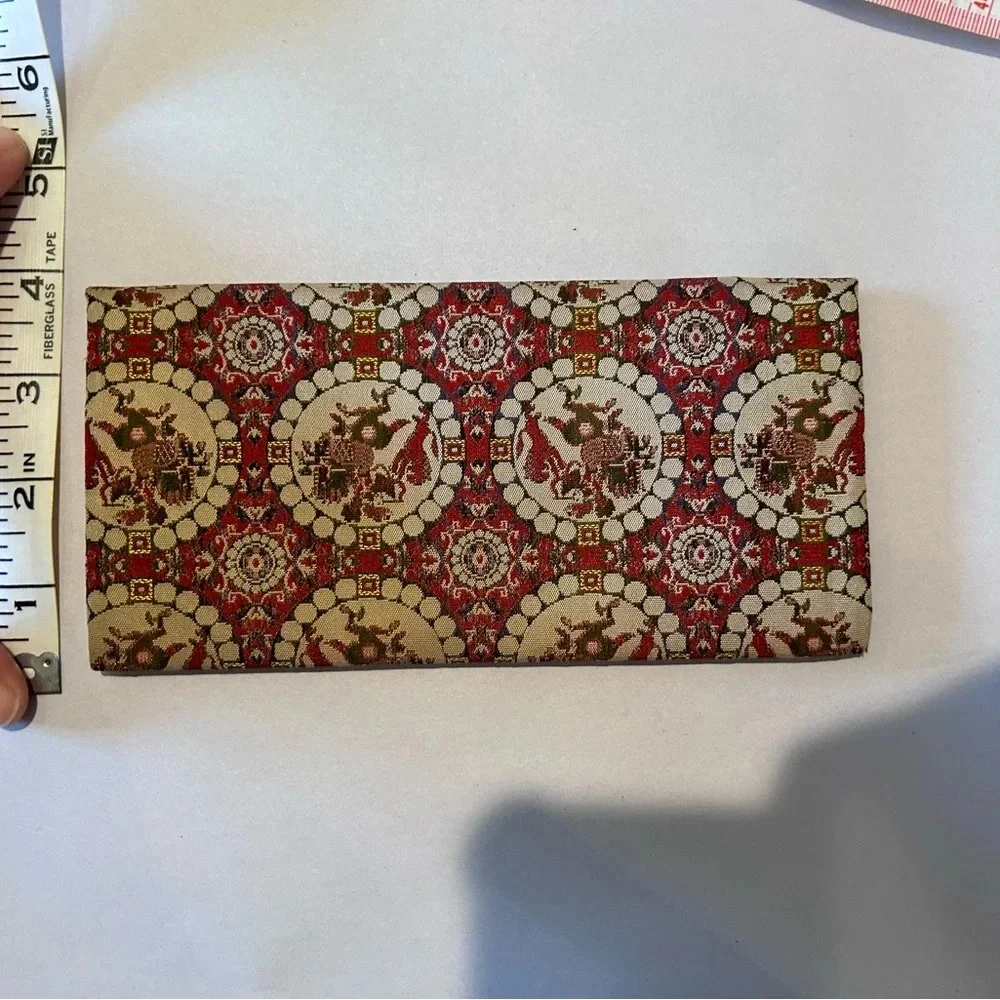 1960s Brocade wallet “lion hunting”‎ Pattern, Vintage, Japanese